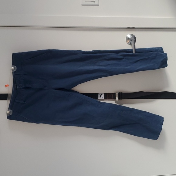 🎉2 for $15🎉 Gap Blue Lived-in Slim Khakis - Picture 2 of 7